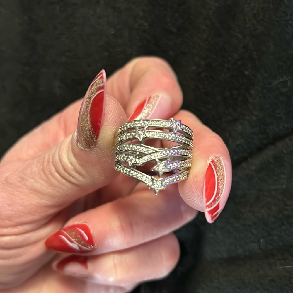 Womens ring